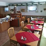 Panorama 酒店 3*